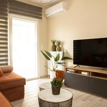 Alchemia, Beautiful Spacious In Apartment *