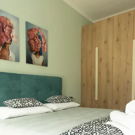 Alchemia, Beautiful Spacious In Apartment